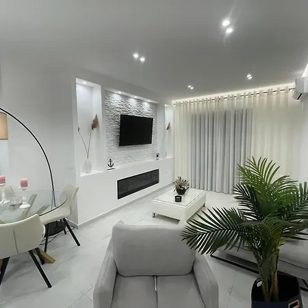 Apartment Celine *
